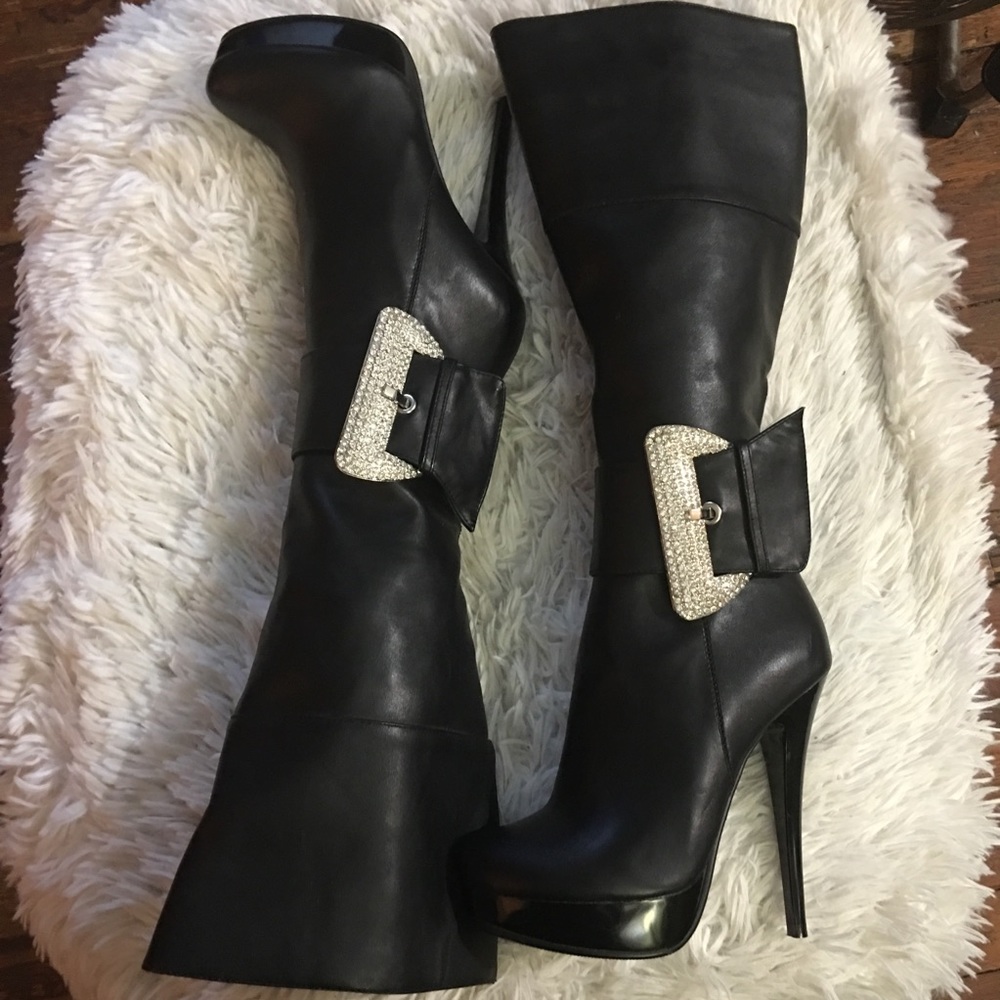 SHÏ By Journey Boots